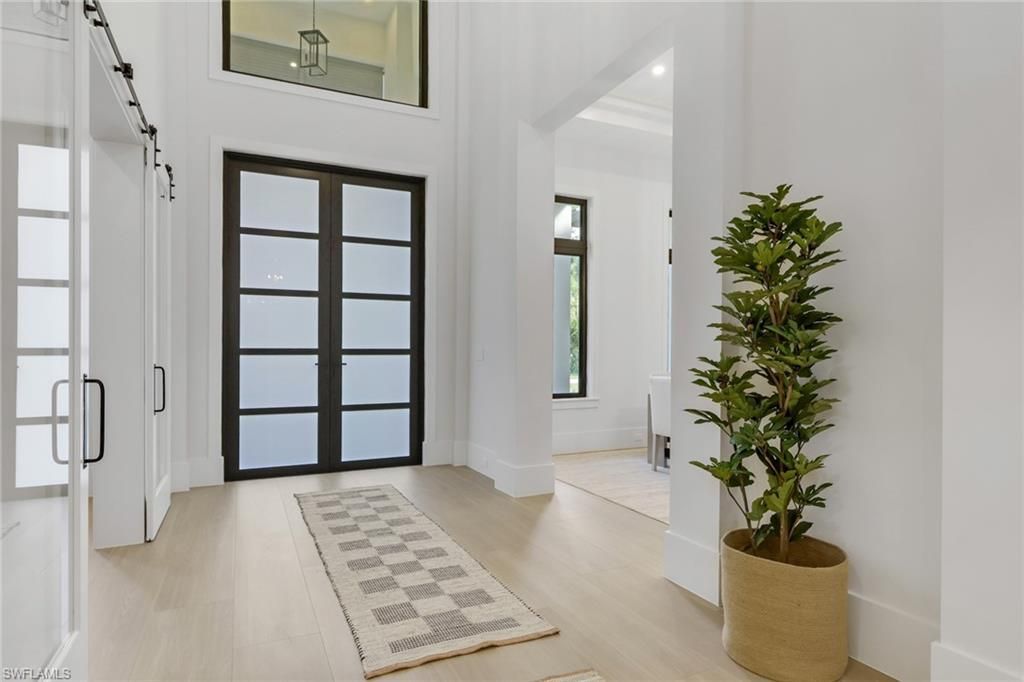 5174 Sycamore Dr, Naples, FL 34119 Photo