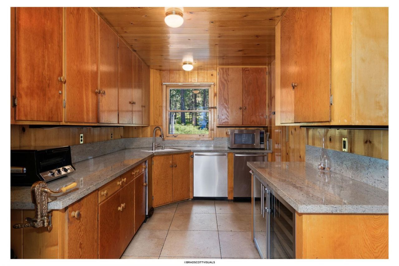 8901 Rubicon Drive, Meeks Bay, CA 96142 Photo