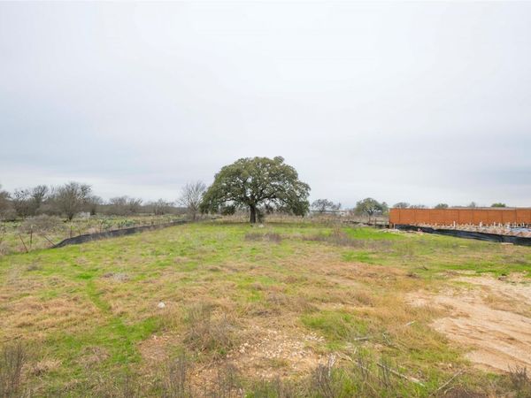 312 Monterey Oak TRL, Georgetown, TX 78628