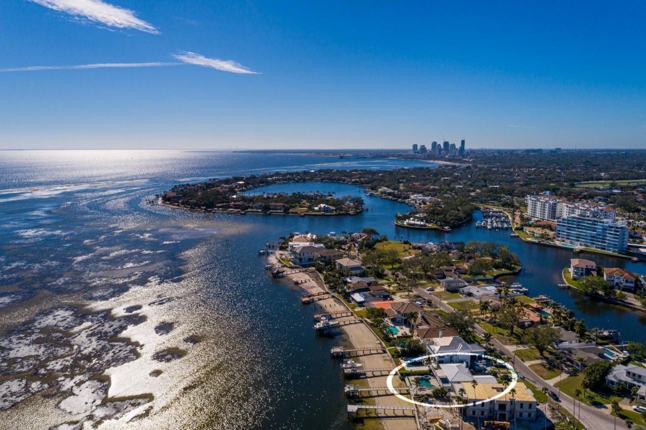 3319 Bayshore Boulevard Ne, Saint Petersburg, FL 33703 Photo