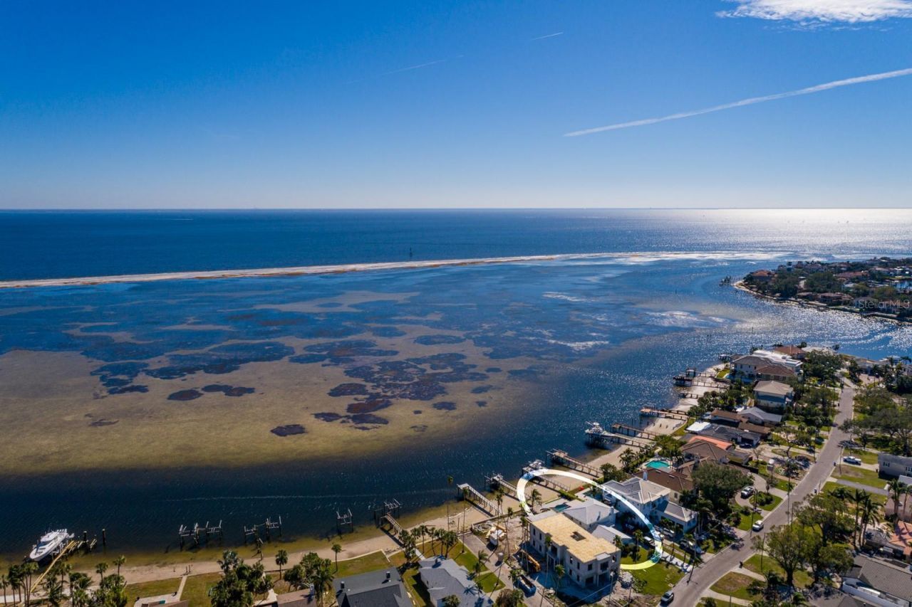 3319 Bayshore Boulevard Ne, Saint Petersburg, FL 33703 Photo