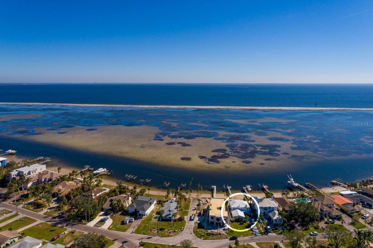 3319 Bayshore Boulevard Ne, Saint Petersburg, FL 33703 Photo