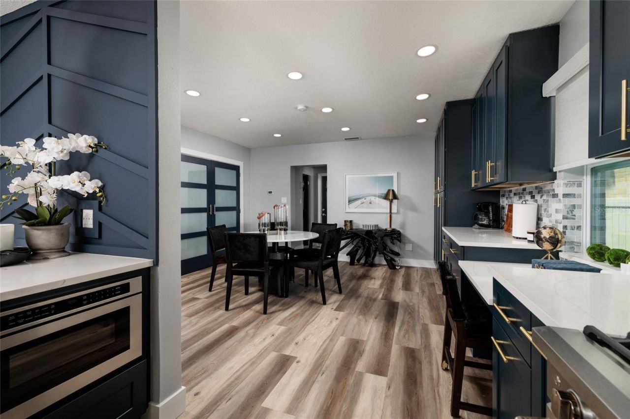 3319 Bayshore Boulevard Ne, Saint Petersburg, FL 33703 Photo