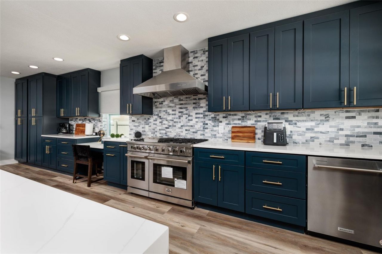 3319 Bayshore Boulevard Ne, Saint Petersburg, FL 33703 Photo