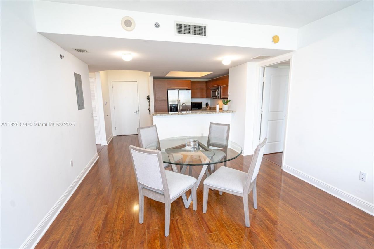 2641 N Flamingo Rd, Unit 1603N, Sunrise, FL 33323 Photo