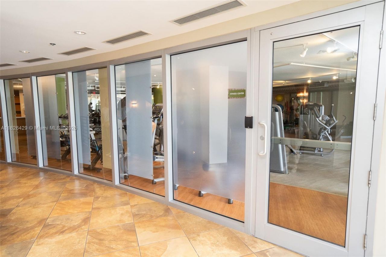 2641 N Flamingo Rd, Unit 1603N, Sunrise, FL 33323 Photo