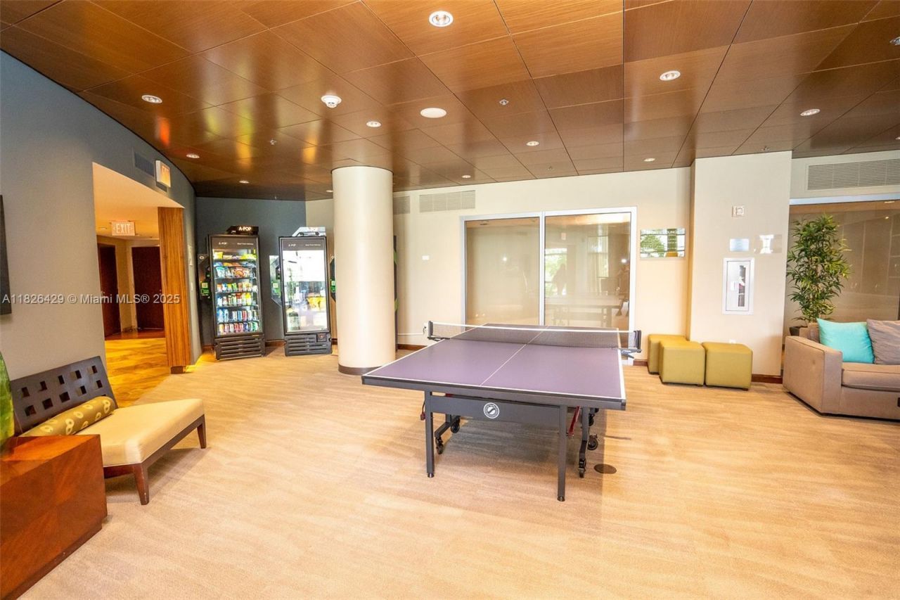 2641 N Flamingo Rd, Unit 1603N, Sunrise, FL 33323 Photo