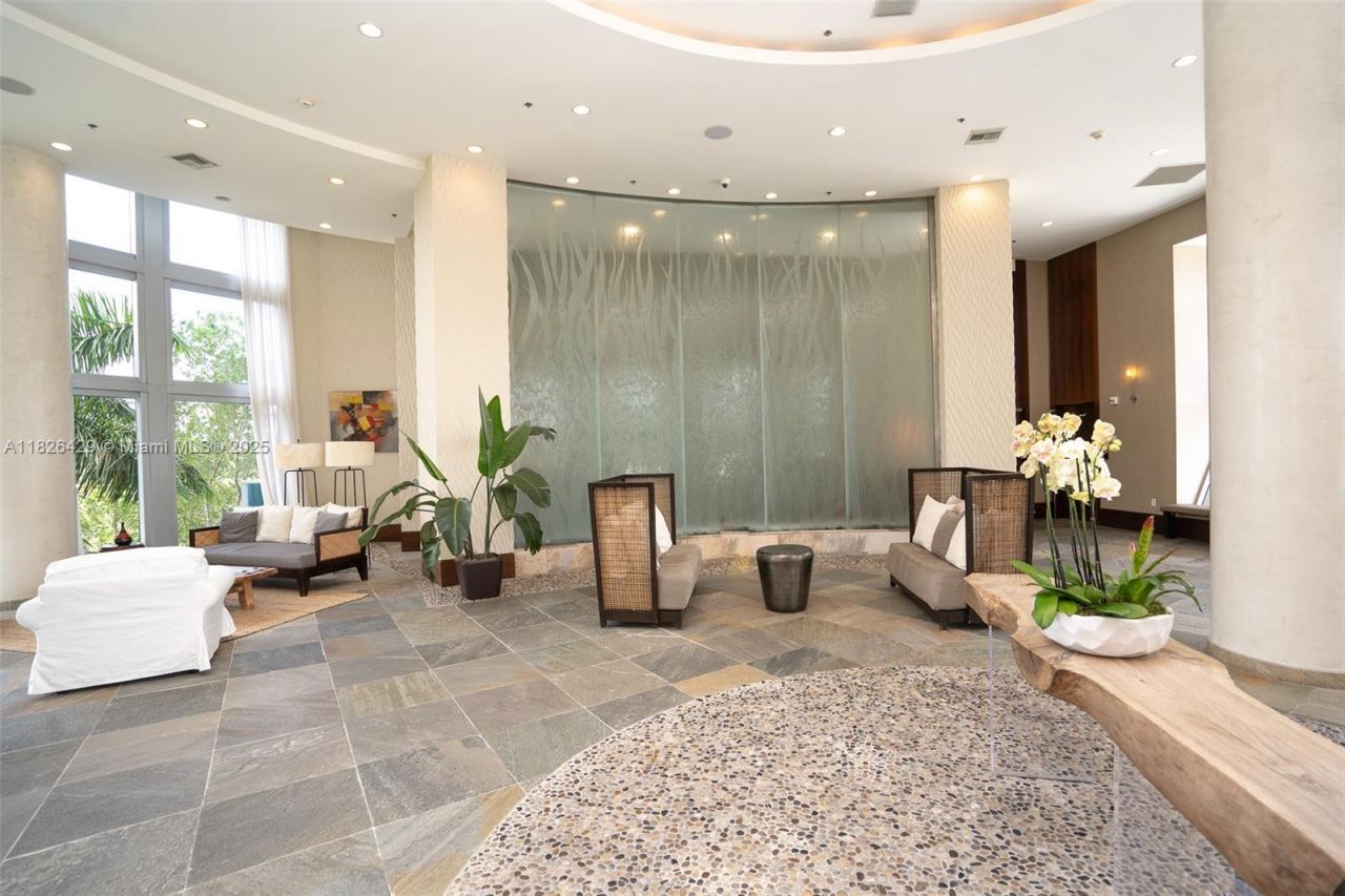 2641 N Flamingo Rd, Unit 1603N, Sunrise, FL 33323 Photo