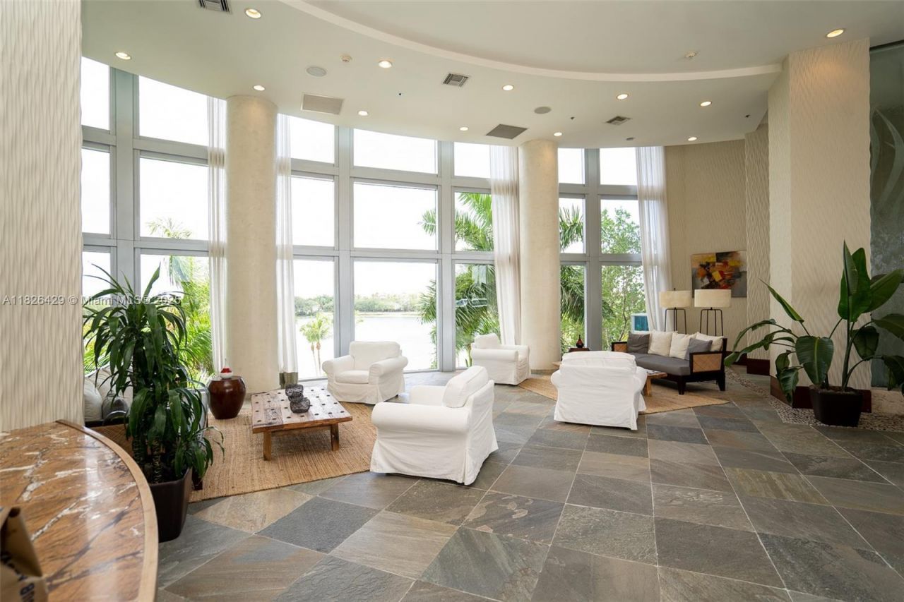 2641 N Flamingo Rd, Unit 1603N, Sunrise, FL 33323 Photo