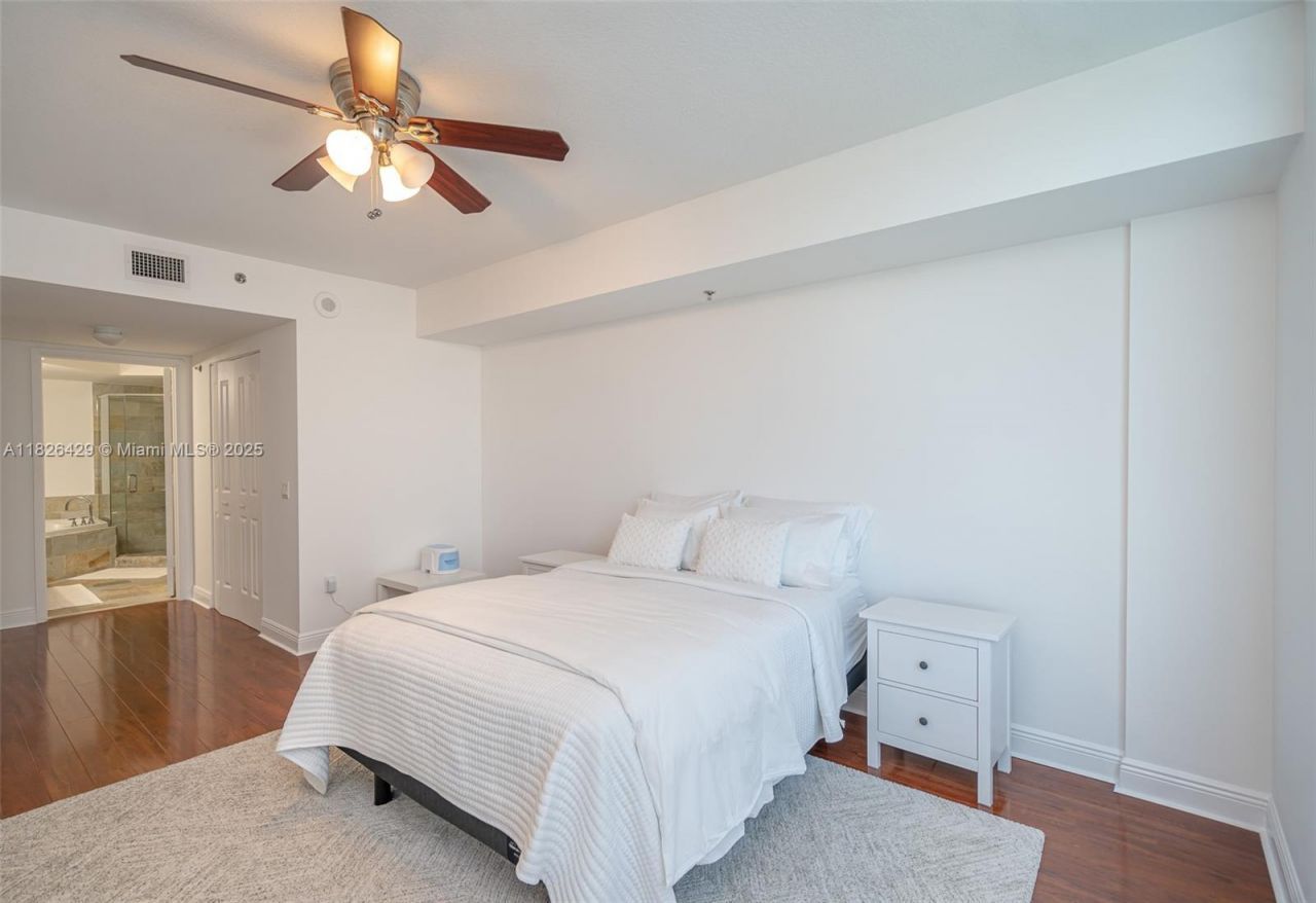 2641 N Flamingo Rd, Unit 1603N, Sunrise, FL 33323 Photo