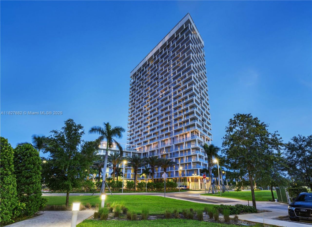 2000 Metropica Way, Unit 1605, Sunrise, FL 33323 Photo