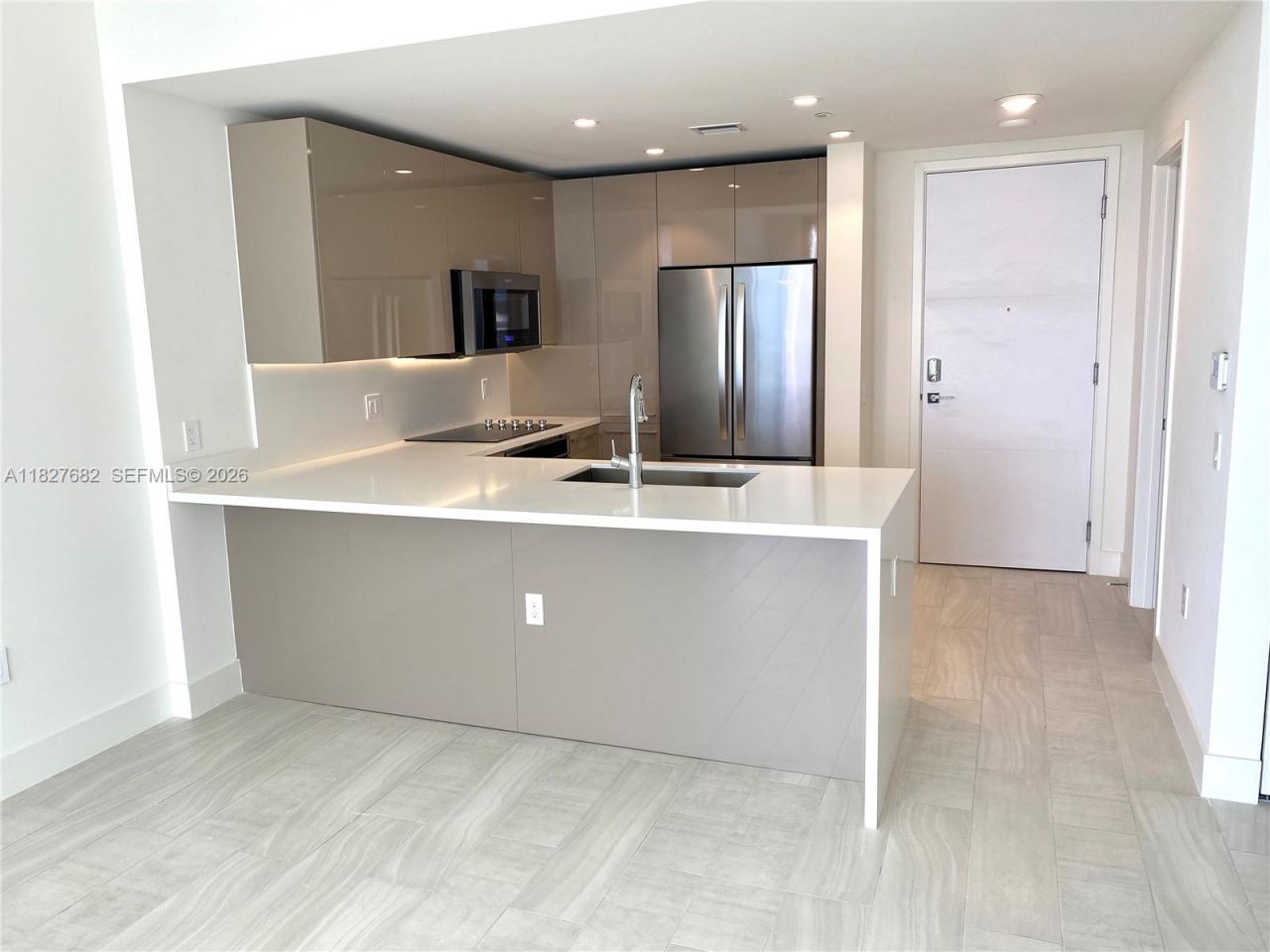 2000 Metropica Way, Unit 1605, Sunrise, FL 33323 Photo