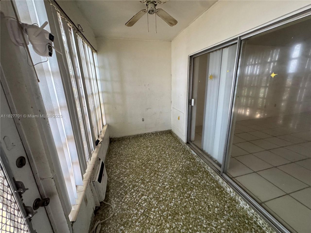 270 NE 191st St, Unit 108, Miami, FL 33179 Photo