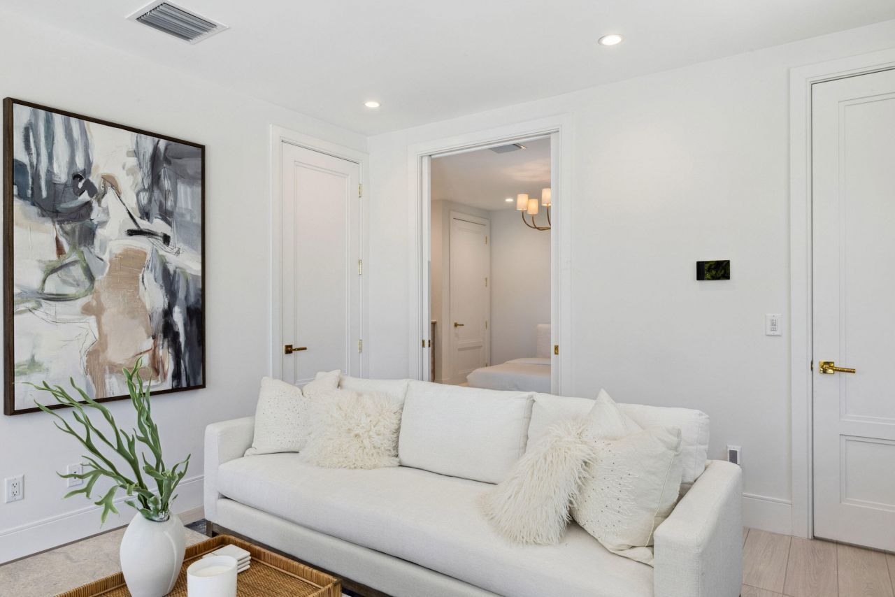 461 Venus Drive, Unit 1, Juno Beach, FL 33408 Photo