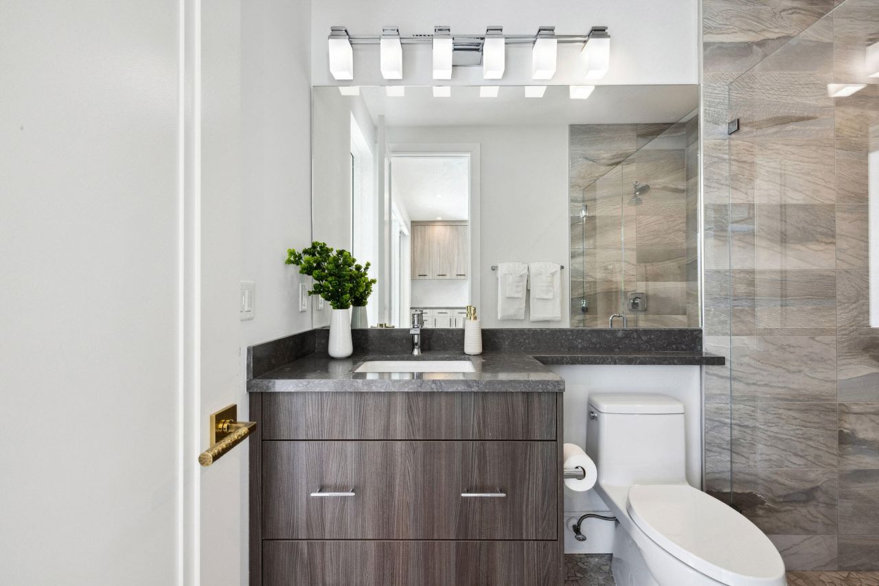 461 Venus Drive, Unit 1, Juno Beach, FL 33408 Photo