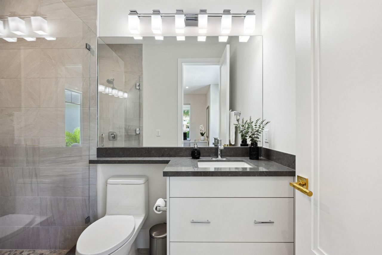 461 Venus Drive, Unit 1, Juno Beach, FL 33408 Photo