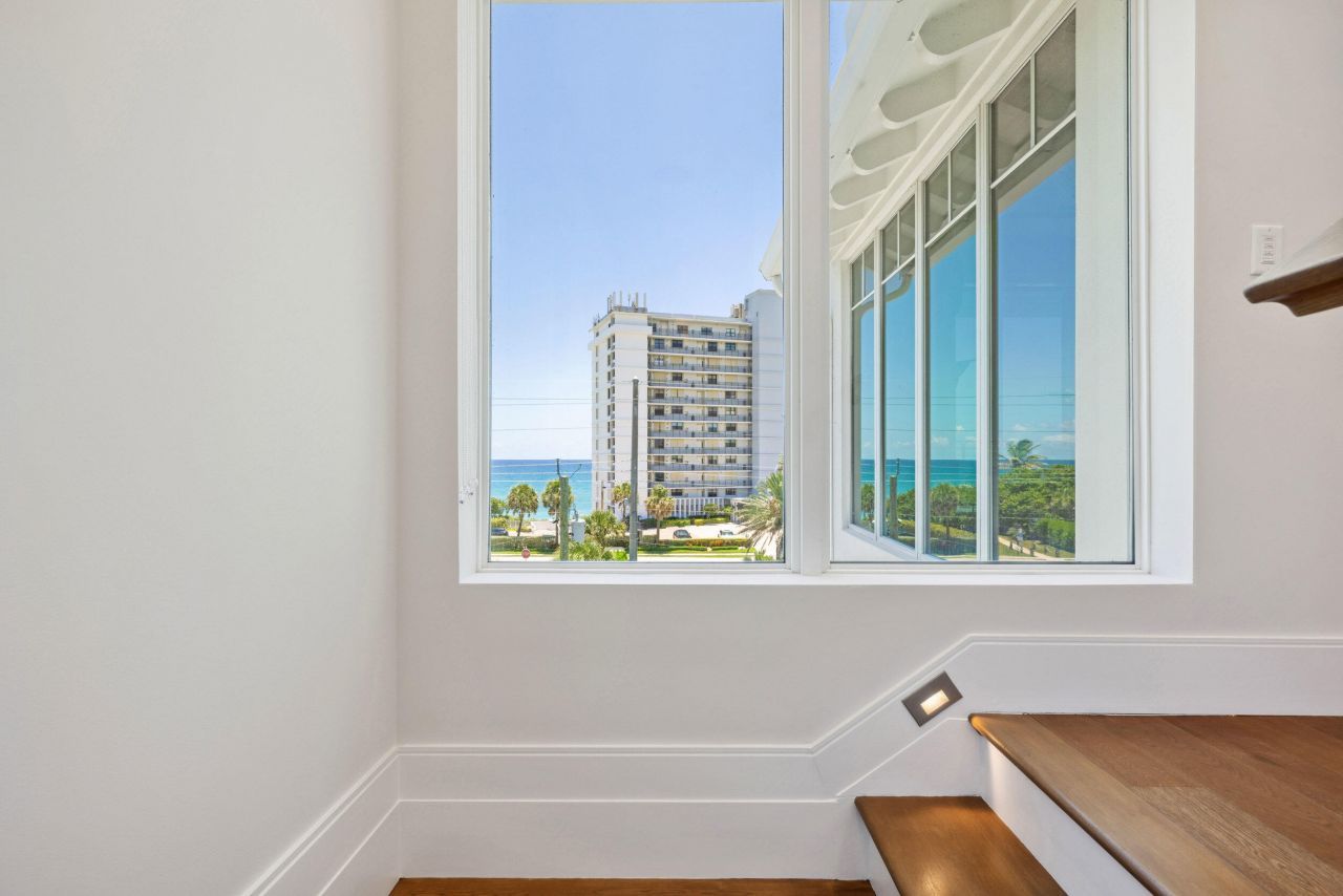 461 Venus Drive, Unit 1, Juno Beach, FL 33408 Photo