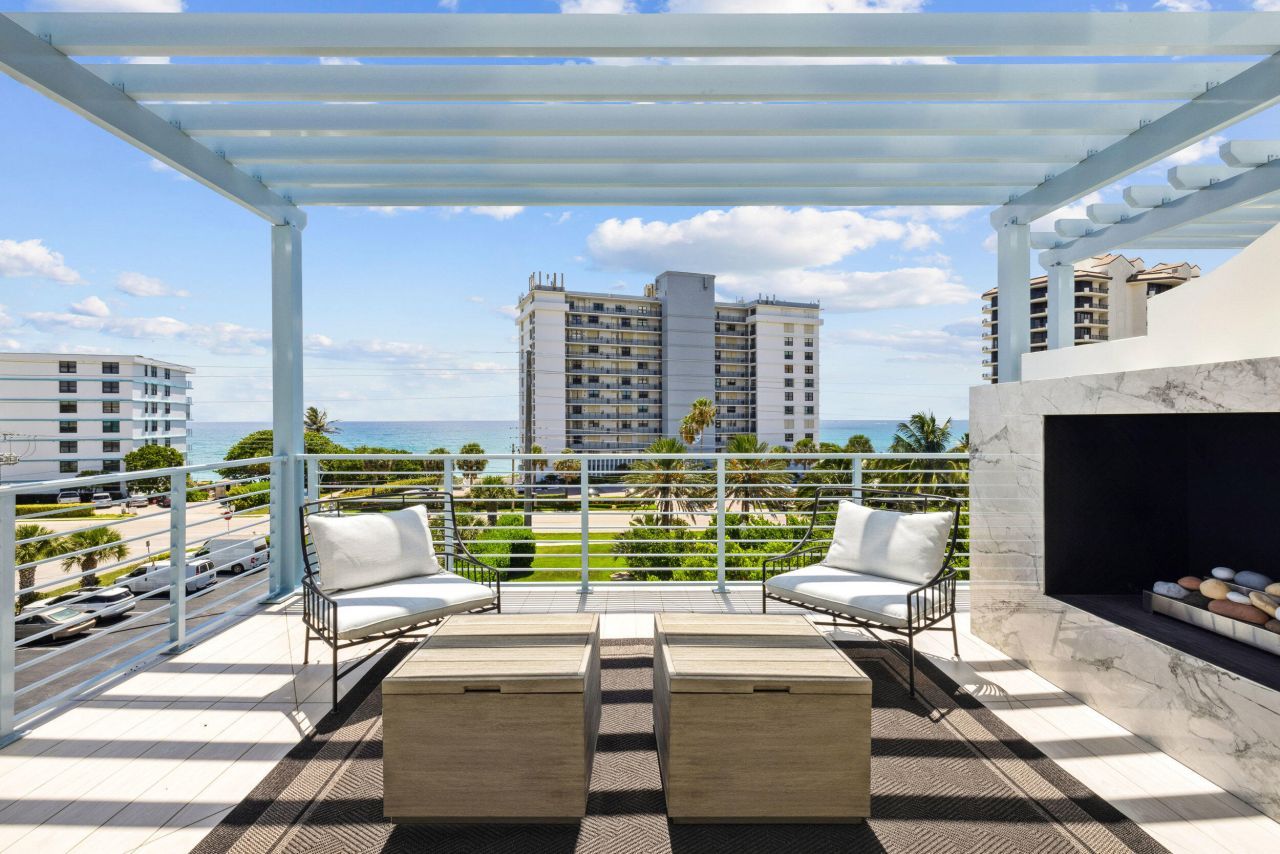 461 Venus Drive, Unit 1, Juno Beach, FL 33408 Photo