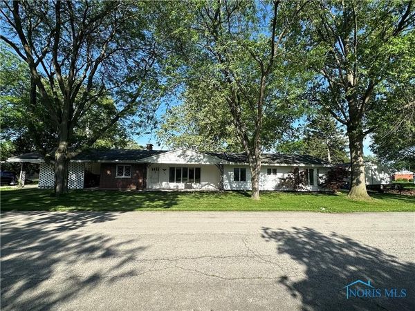 101 Maplewood Drive, Pandora, OH 45877