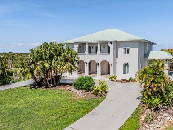 4710 TROYDALE ROAD, TAMPA, FL 33615