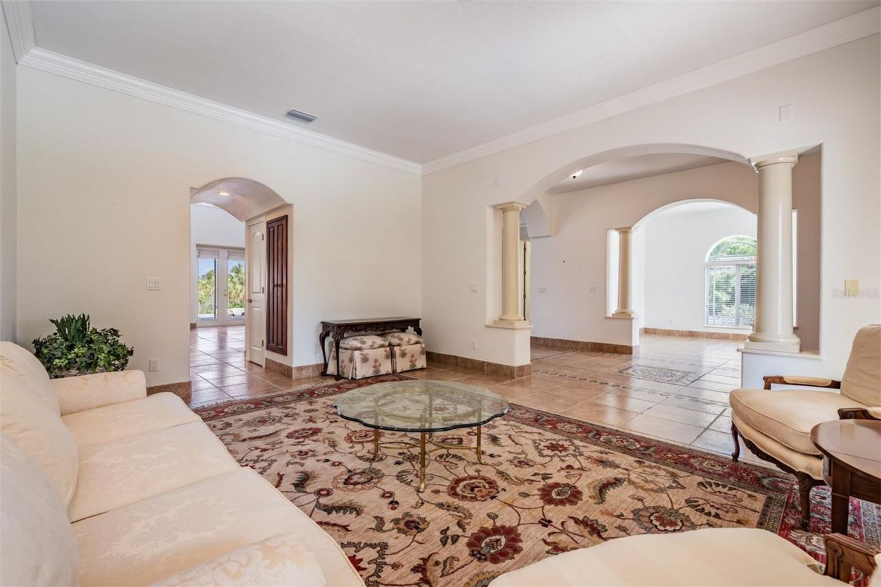 4710 Troydale Road, Tampa, FL 33615 Photo