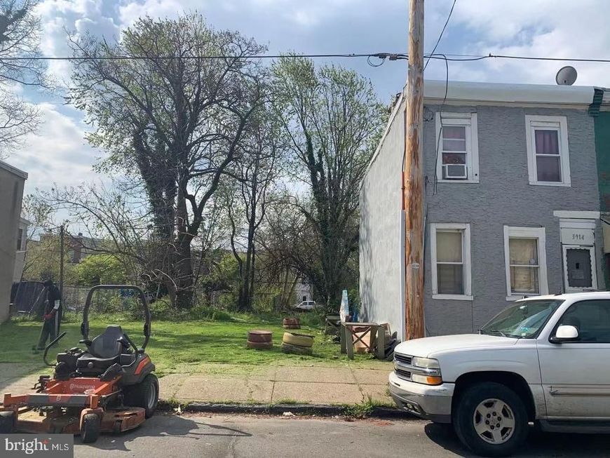 3912 Wallace Street, Philadelphia, PA 19104 Main Photo