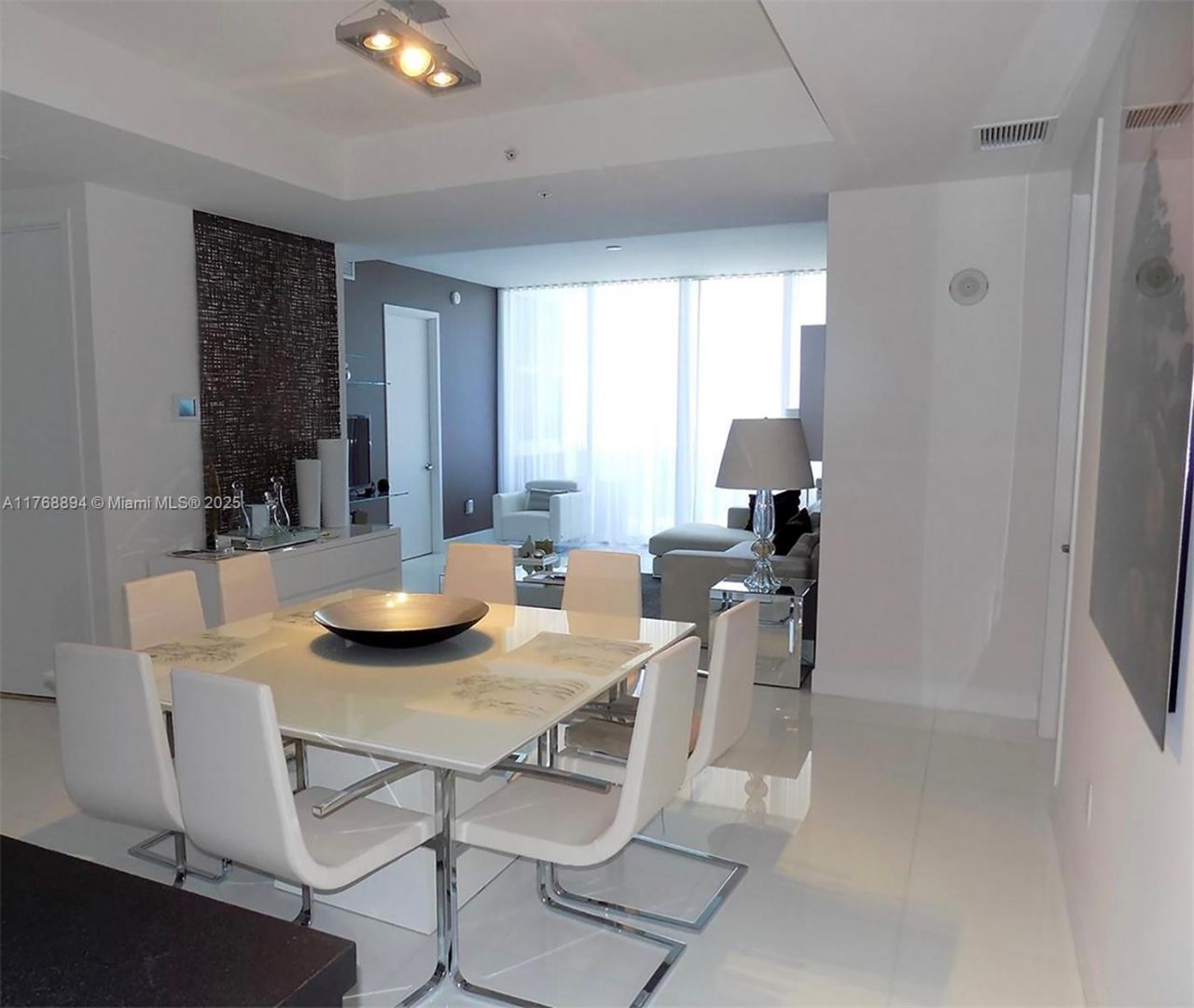 18201 Collins Ave, Unit 3906, Sunny Isles Beach, FL 33160 Photo