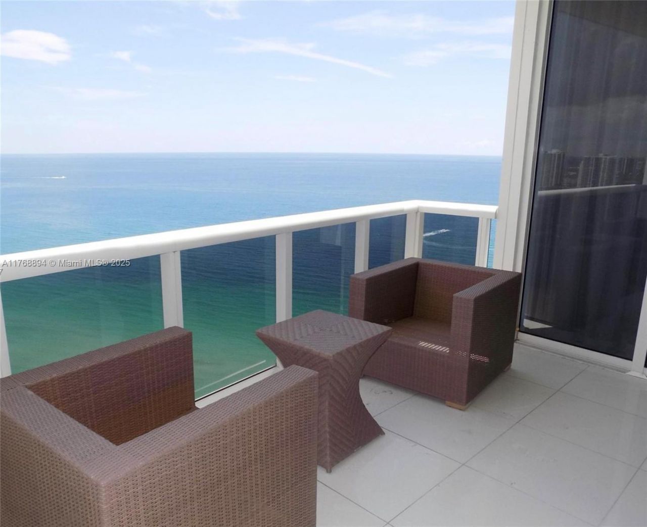 18201 Collins Ave, Unit 3906, Sunny Isles Beach, FL 33160 Photo