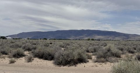 3290 E 7th Street, Silver Springs, NV 89429 Photo