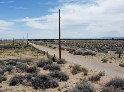 3290 E 7th Street, Silver Springs, NV 89429 Photo