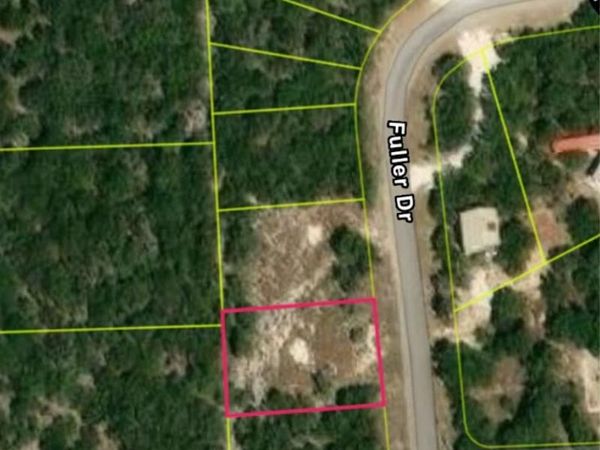 2025 Fuller Dr., Canyon Lake, TX 78133