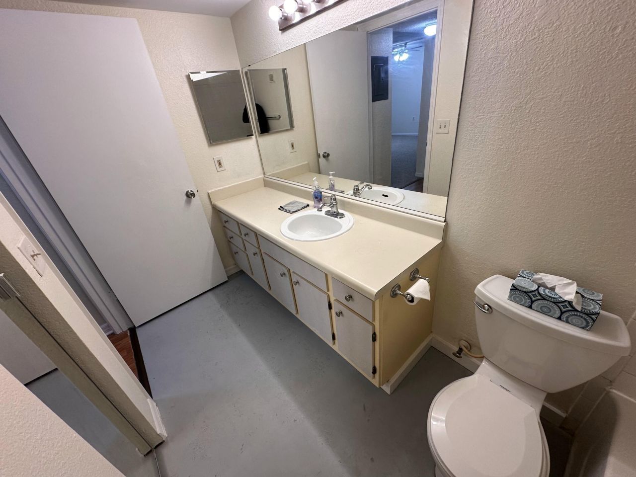 1401 Village Boulevard, Unit 1914, West Palm Beach, FL 33409 Photo