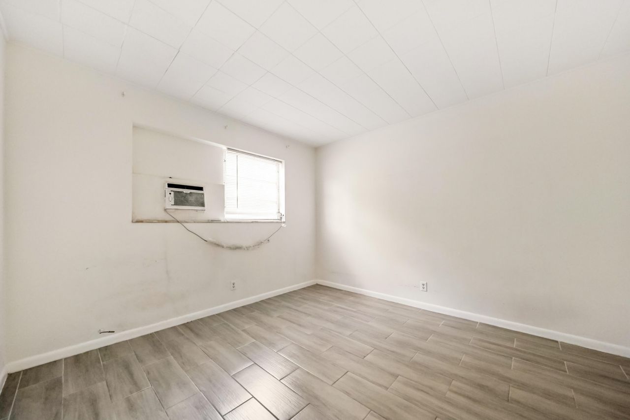 710 N K Street, Unit 203, Lake Worth, FL 33460 Photo