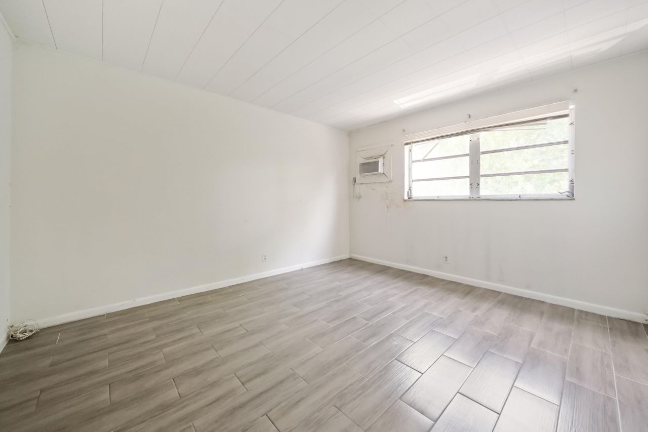 710 N K Street, Unit 203, Lake Worth, FL 33460 Photo