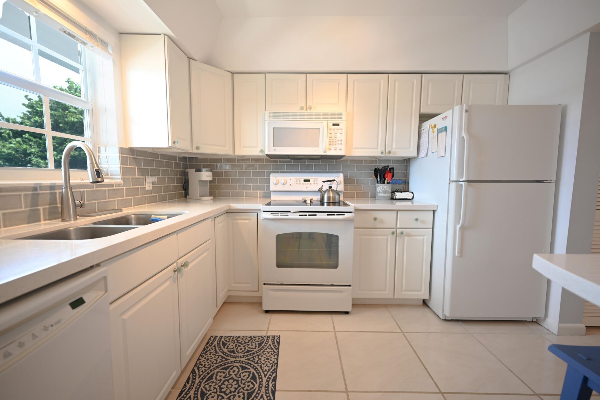 1700 S Ocean Boulevard, Unit 14, Delray Beach, FL 33483 Photo
