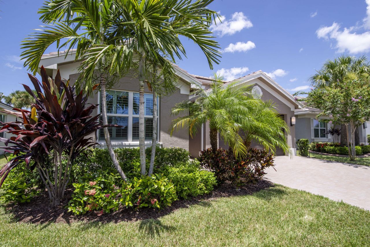 11597 SW Hawkins Terrace, Port Saint Lucie, FL 34987 Photo