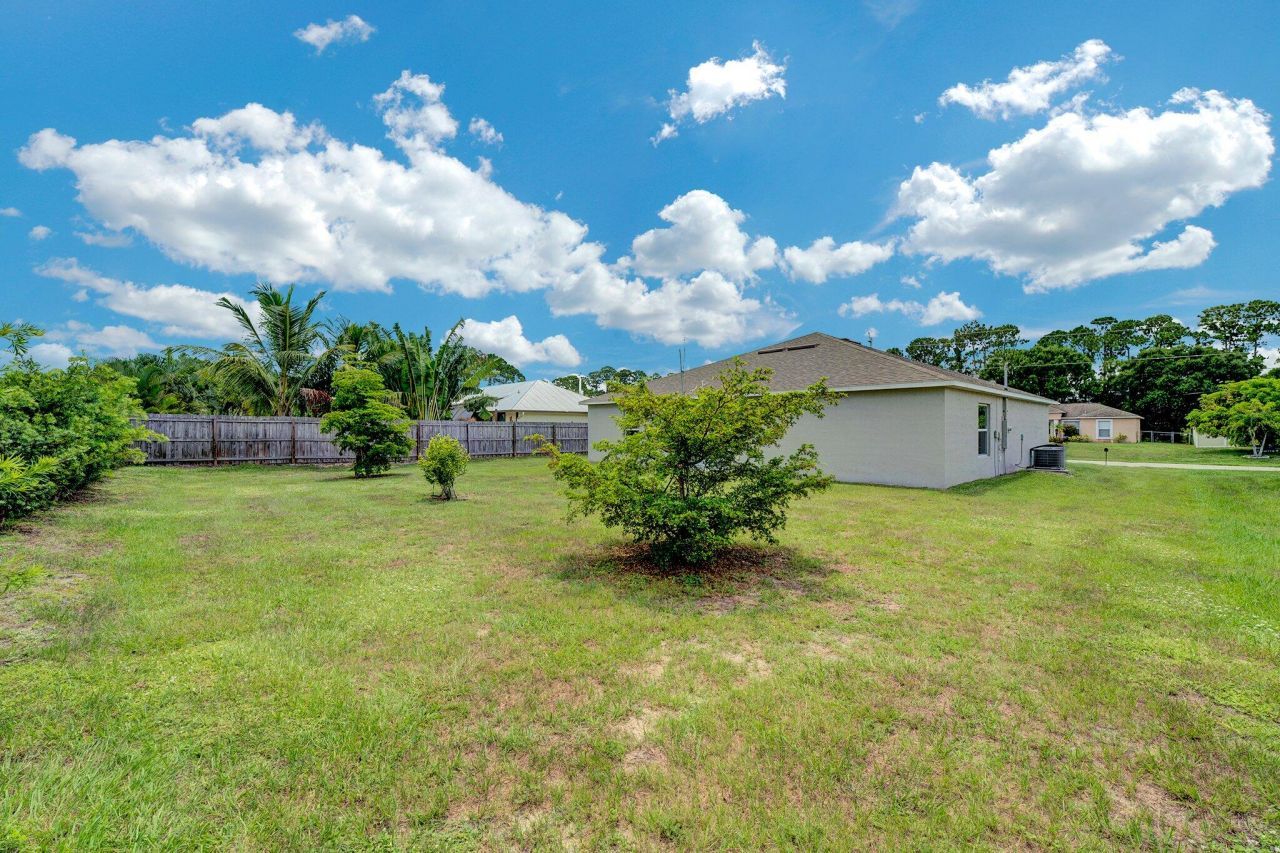 1319 SW Hunnicut Avenue, Port Saint Lucie, FL 34953 Photo