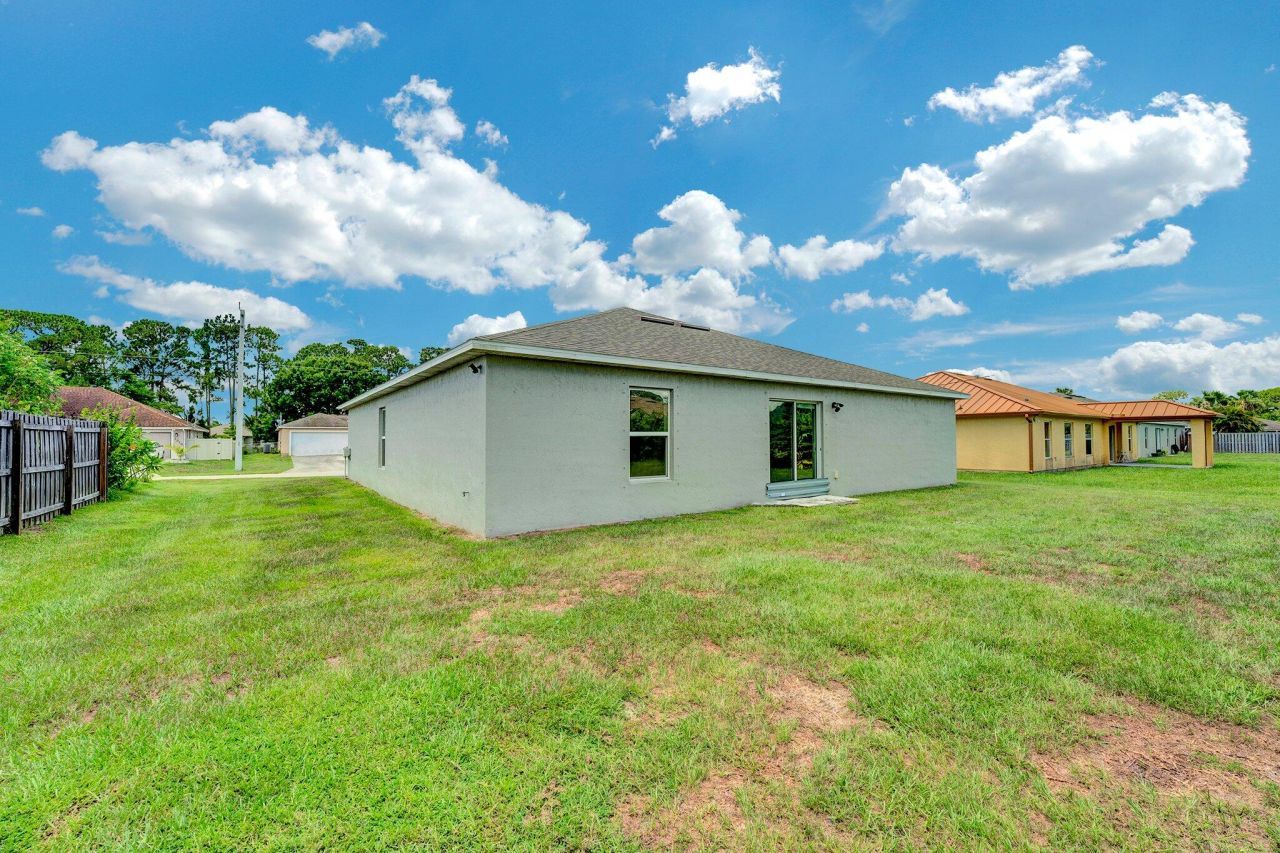 1319 SW Hunnicut Avenue, Port Saint Lucie, FL 34953 Photo