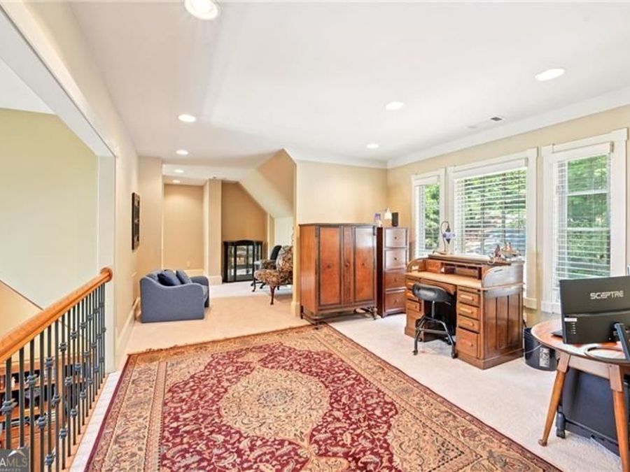 Property Image 38