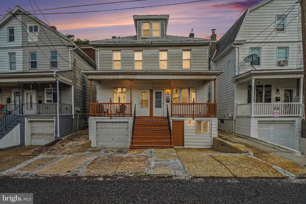 163 SCHUYLKILL AVENUE, SHENANDOAH, PA 17976