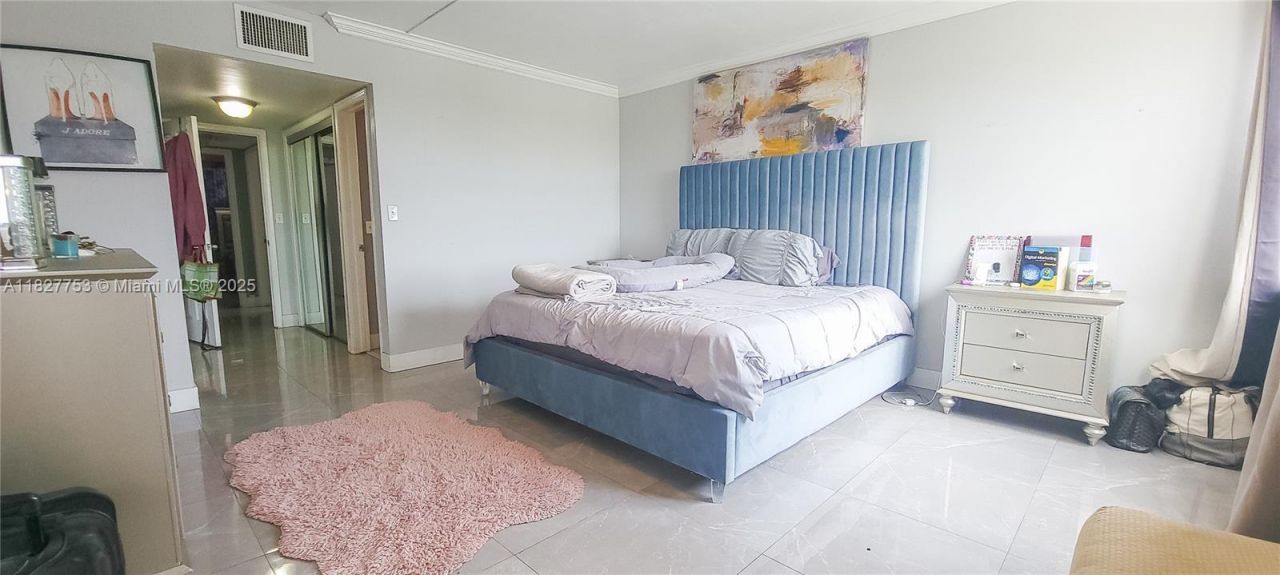 3301 Spanish Moss Ter, Unit 609, Lauderhill, FL 33319 Photo