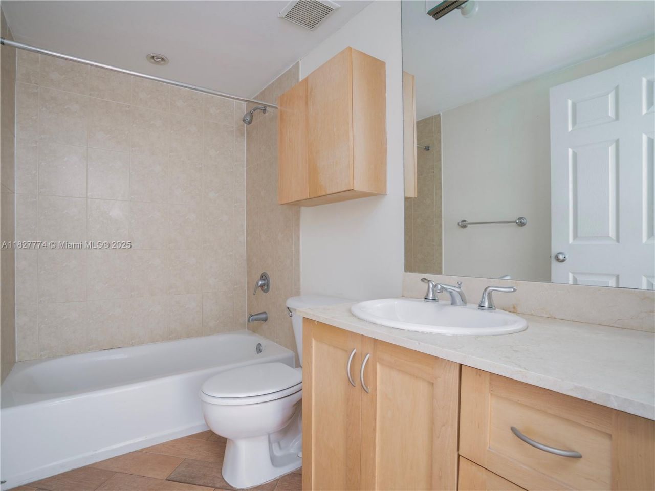 10350 W Bay Harbor Dr, Unit 6L, Bay Harbor Islands, FL 33154 Photo