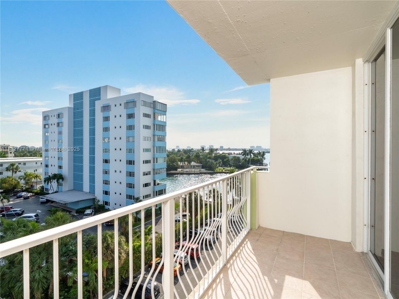 10350 W Bay Harbor Dr, Unit 6L, Bay Harbor Islands, FL 33154 Photo