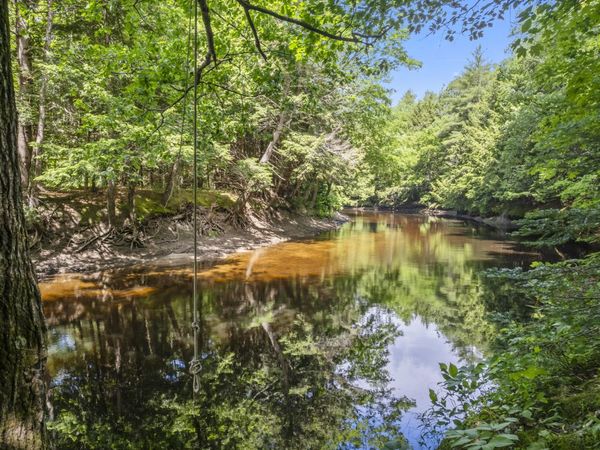 8-3 Turner Street, Buckfield, ME 04220