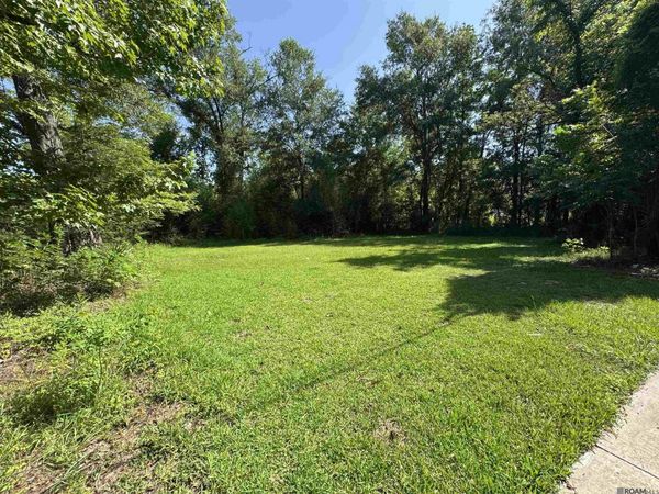 901 E Merry Ave, Hammond, LA 70403