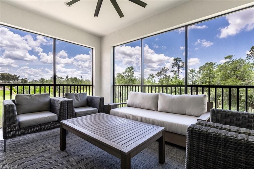 16360 Viansa Way, Unit 8-201, Naples, FL 34110 Photo
