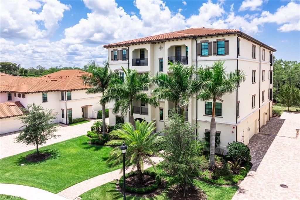 16360 Viansa Way, Unit 8-201, Naples, FL 34110 Photo