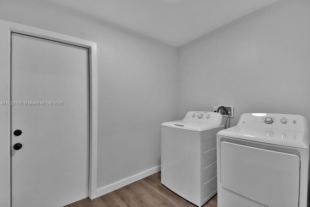 547 NW 49th St, Miami, FL 33127 Photo