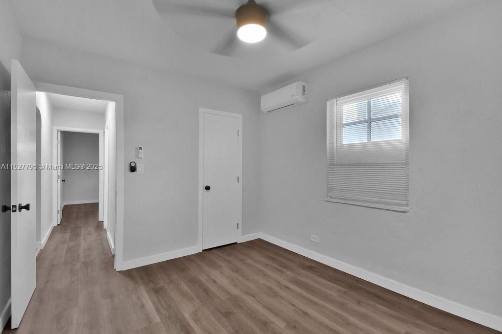 547 NW 49th St, Miami, FL 33127 Photo