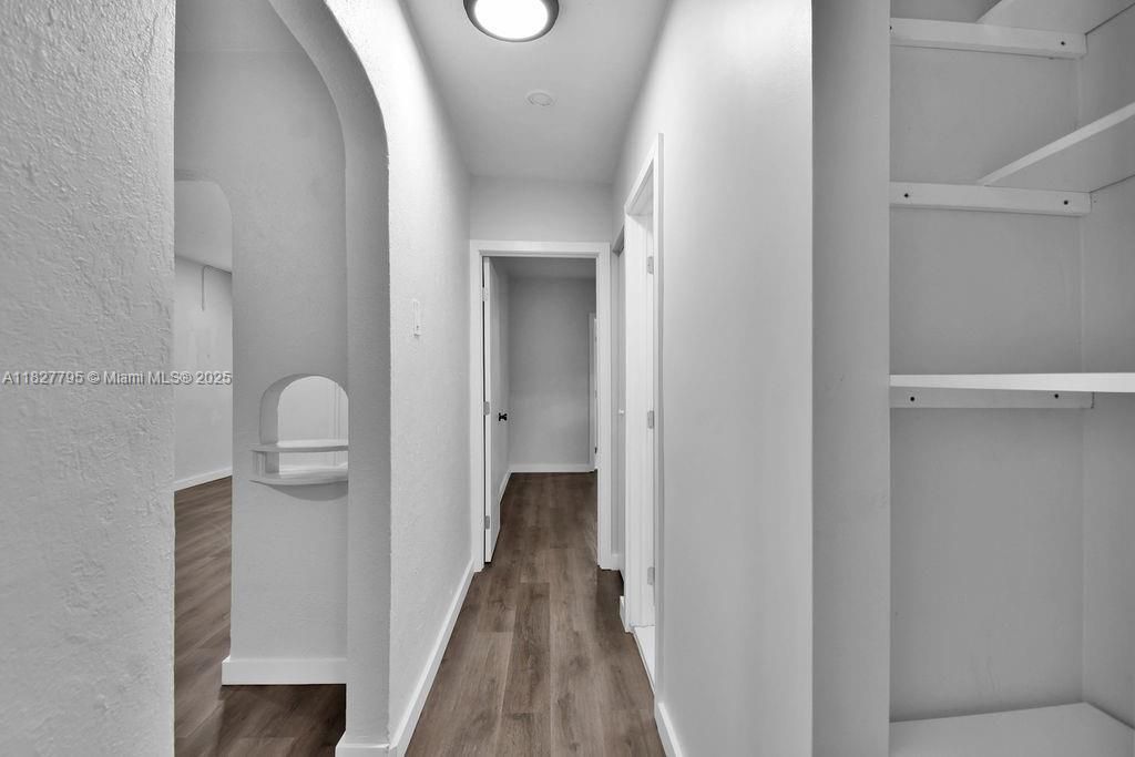 547 NW 49th St, Miami, FL 33127 Photo